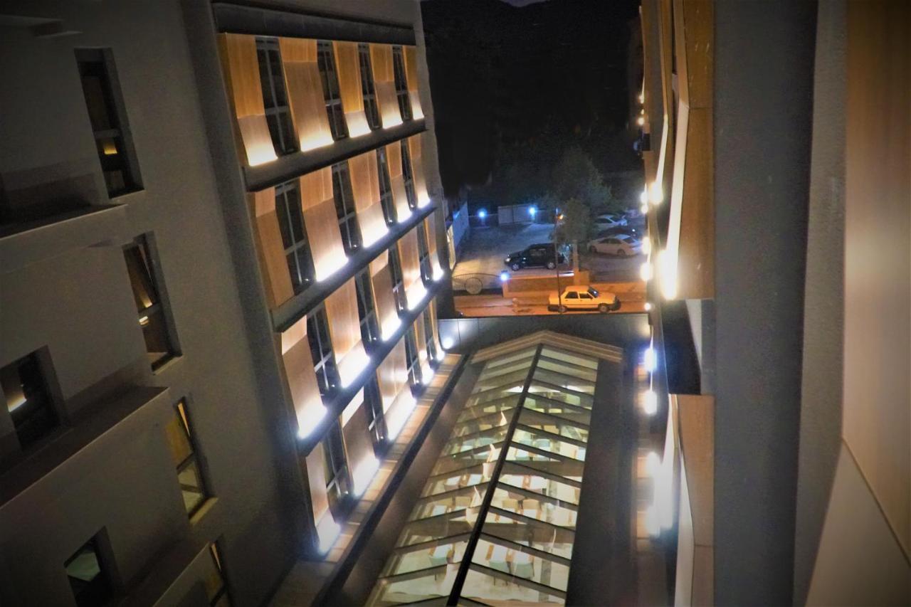 Extenso Hotel Gaziemir Exterior foto